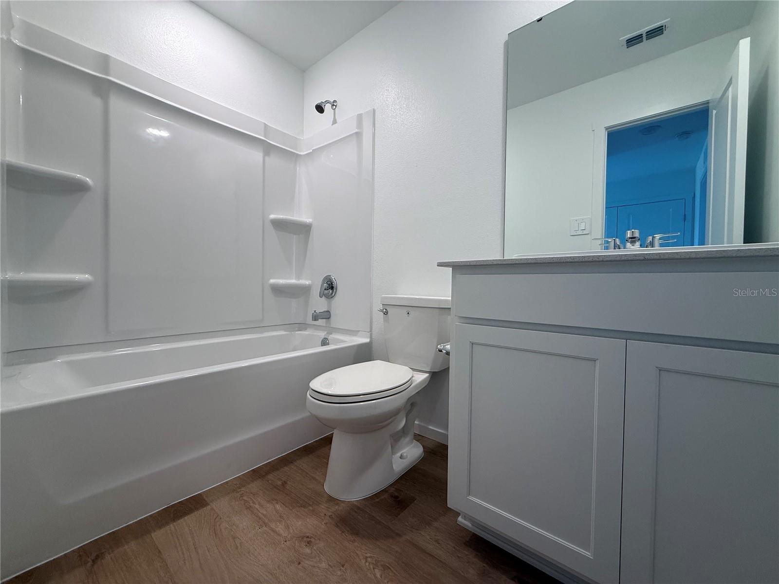 1054 Twins St Property Photo 30