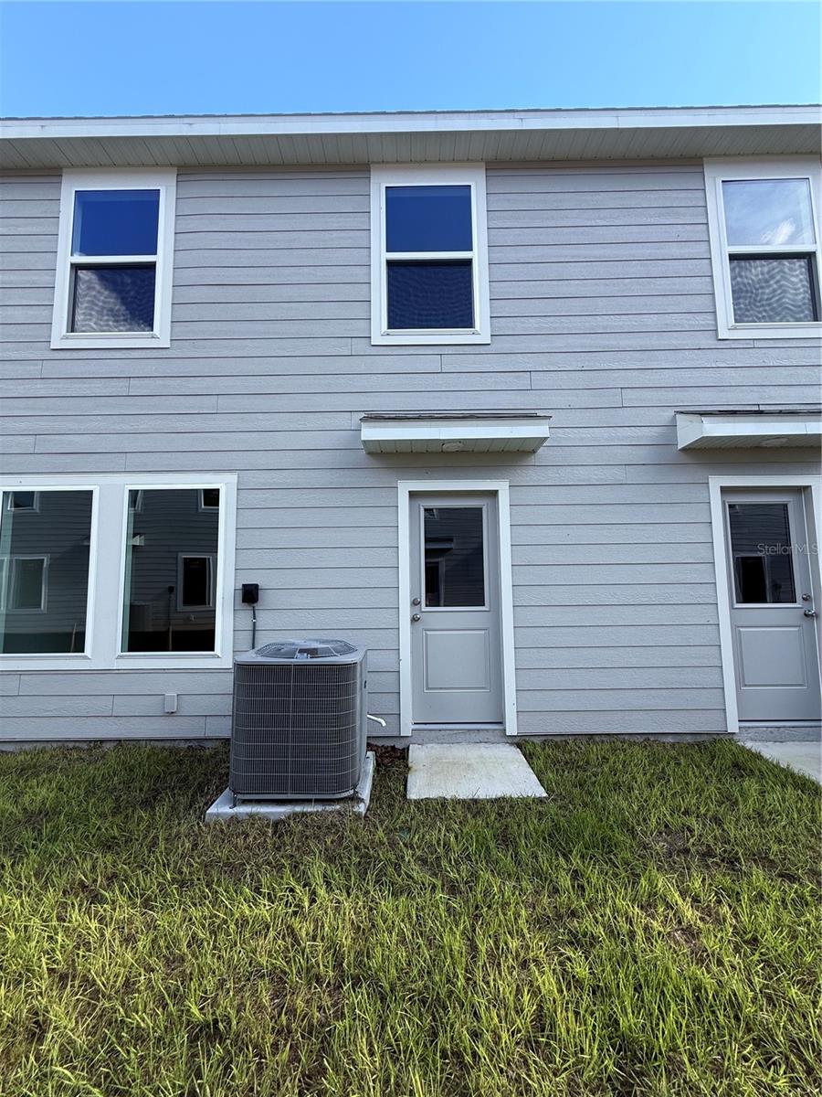 1054 Twins St Property Photo 34