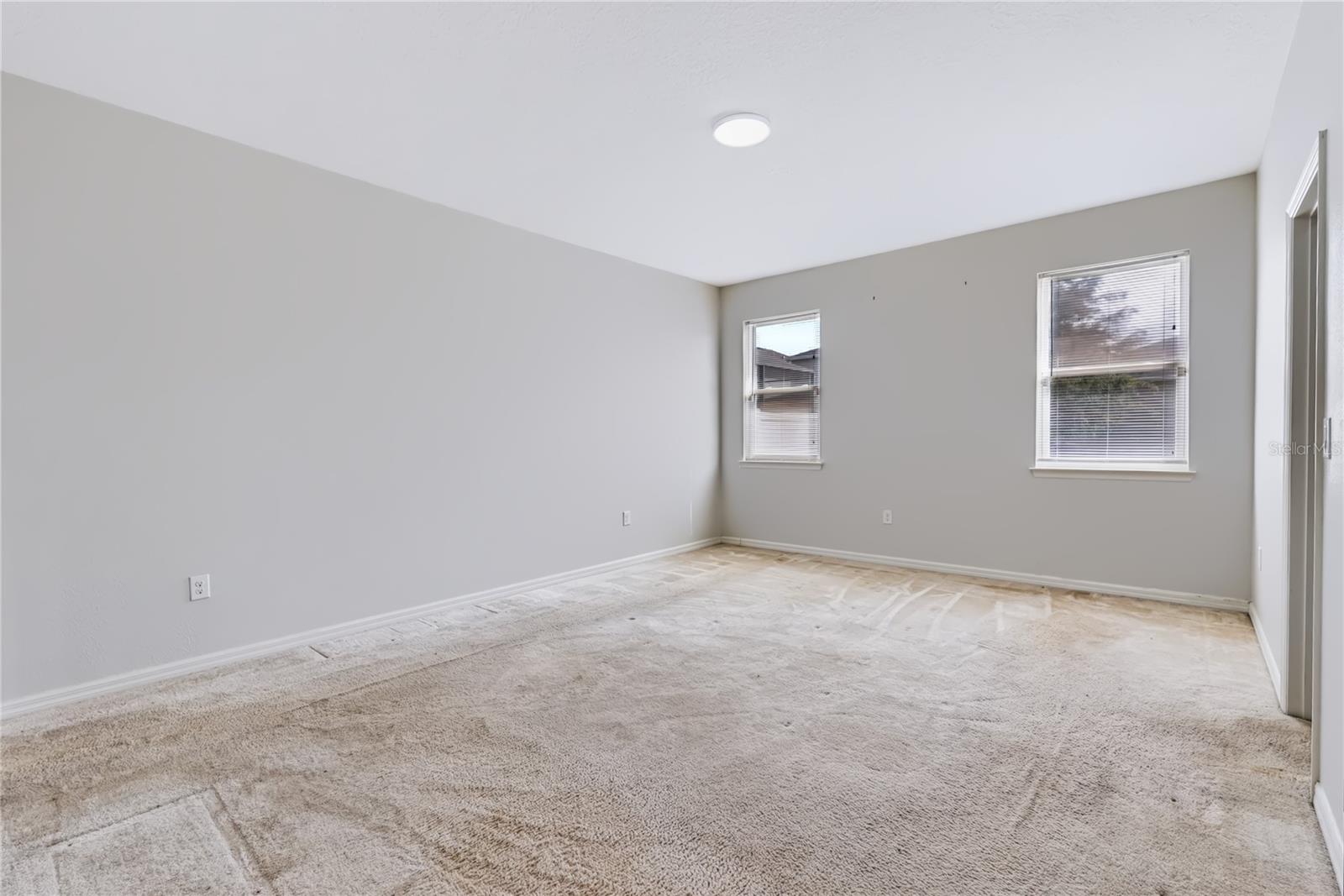4721 Grassendale Ter Property Photo 9