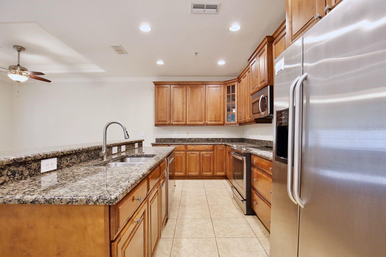 1724 Piedmont Pl Property Photo 8