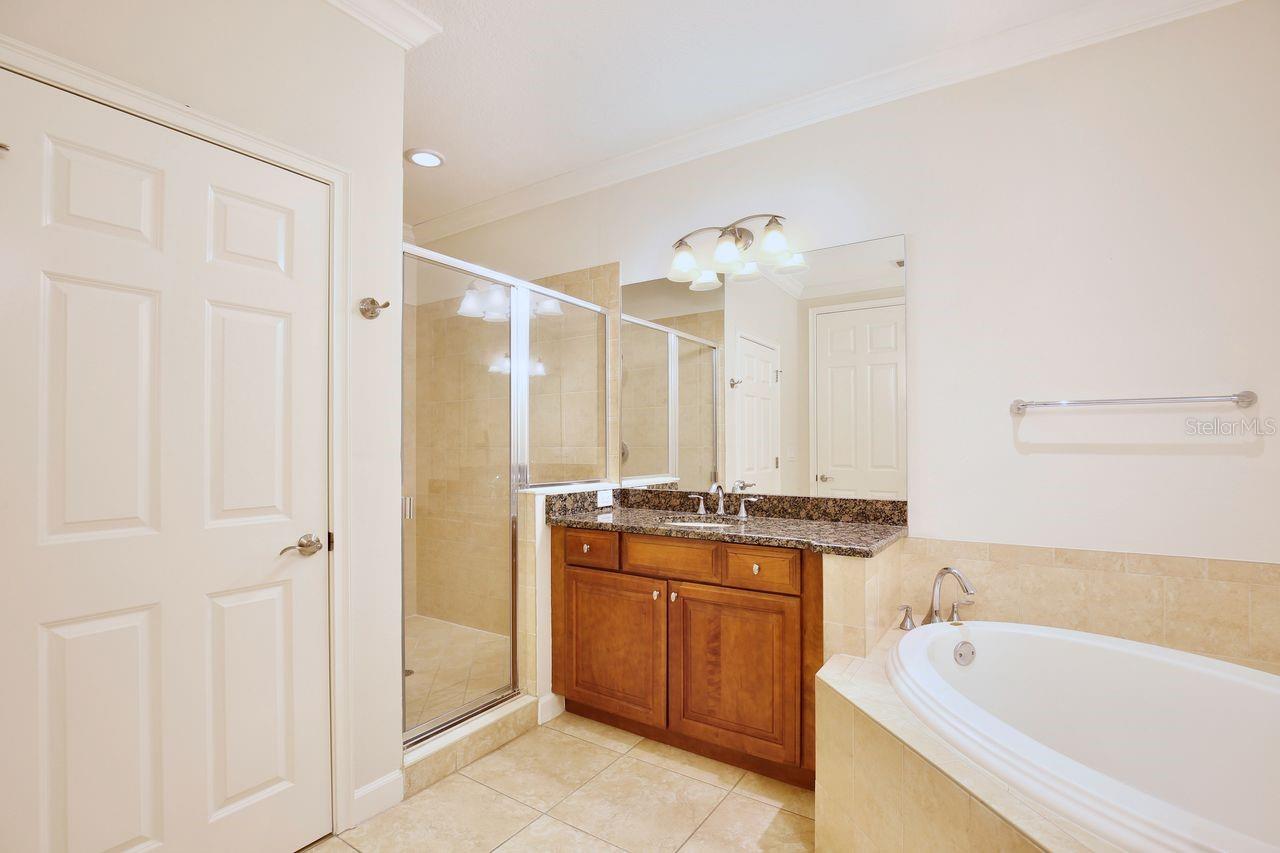 1724 Piedmont Pl Property Photo 15