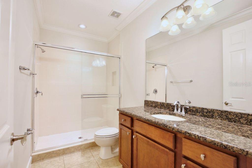 1724 Piedmont Pl Property Photo 17