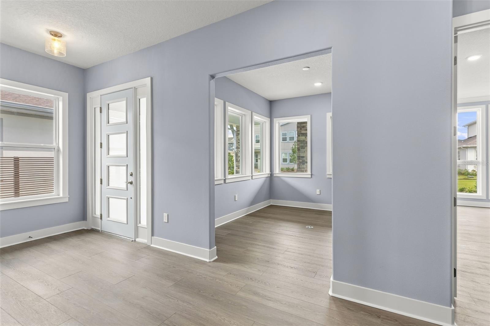 10061 Gobat Aly Property Photo 10