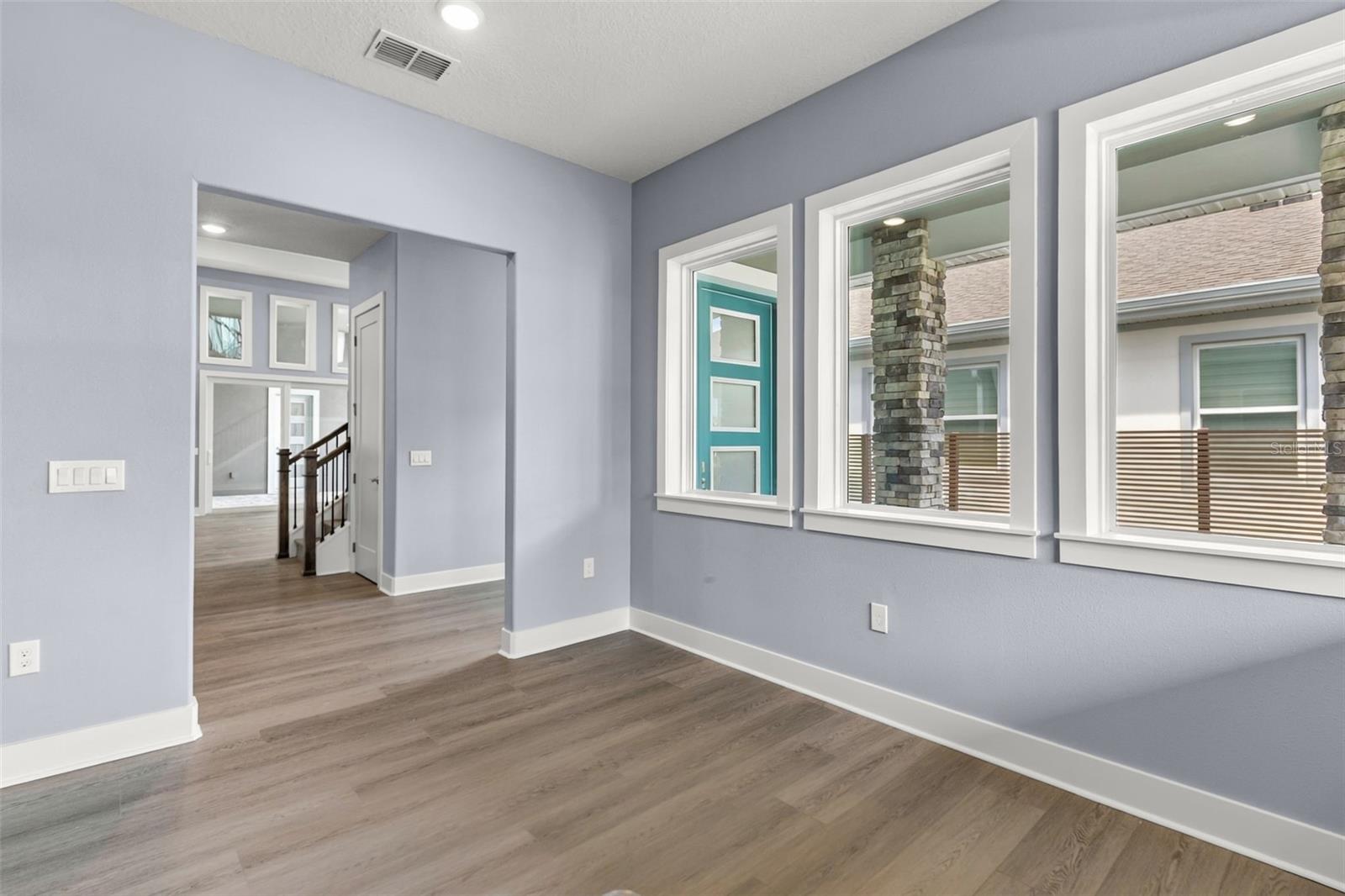 10061 Gobat Aly Property Photo 13