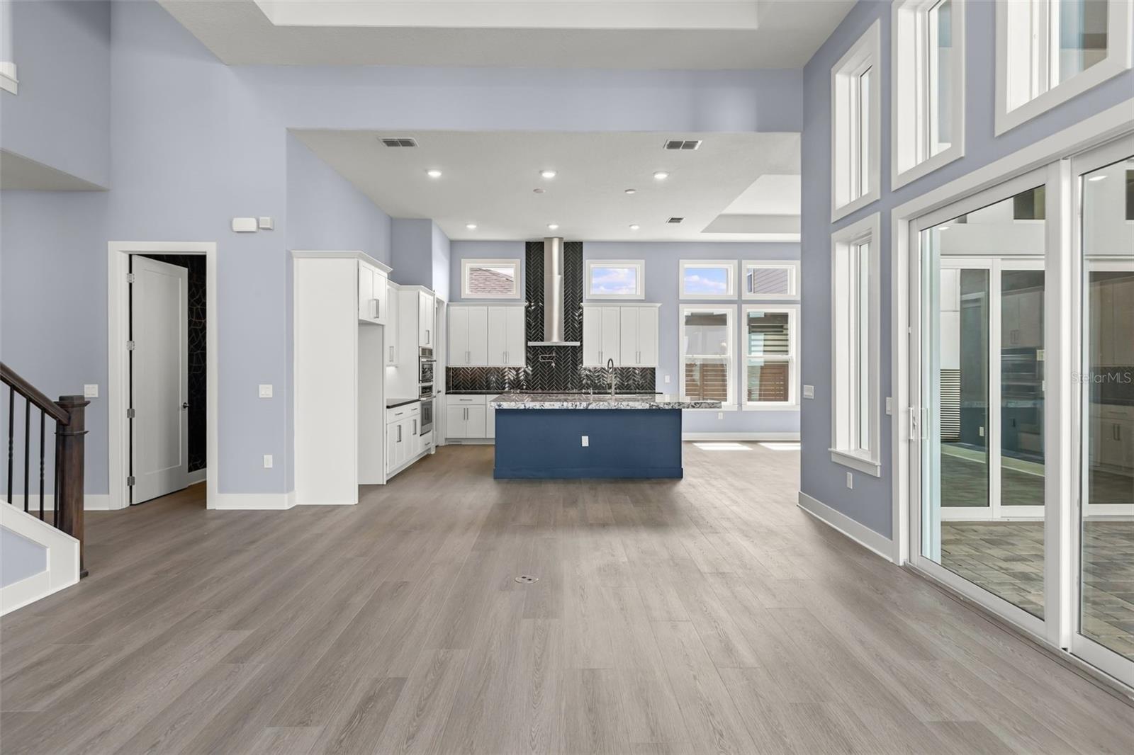 10061 Gobat Aly Property Photo 19
