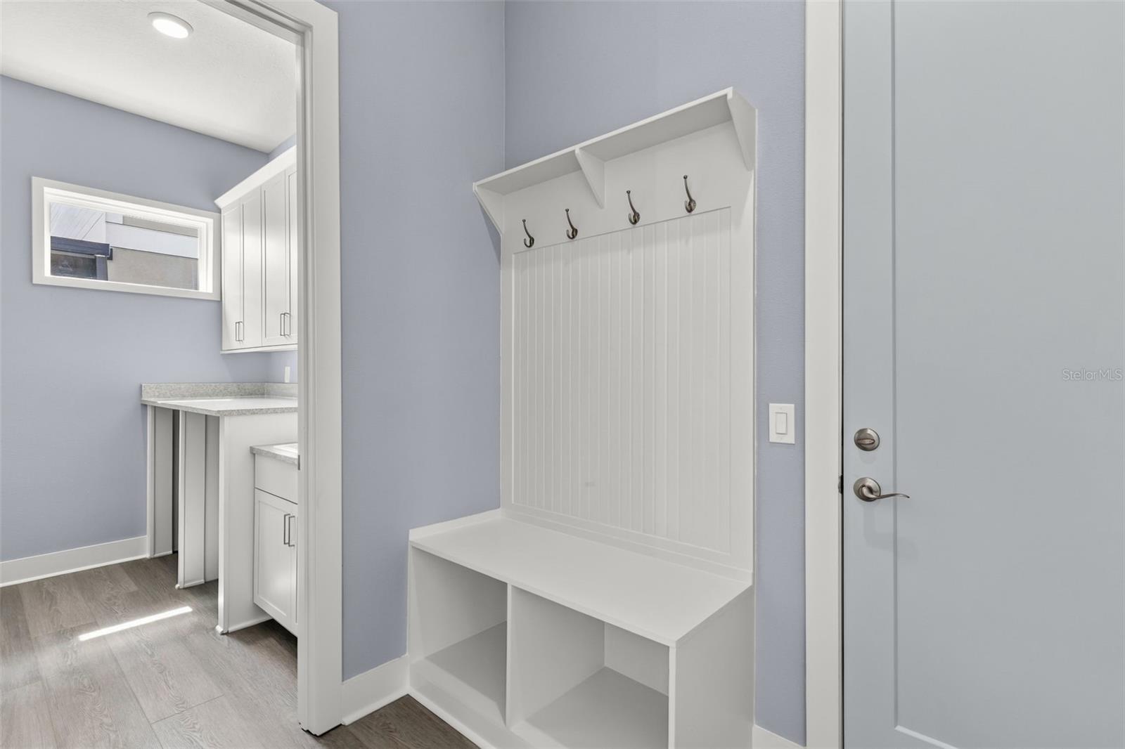 10061 Gobat Aly Property Photo 39