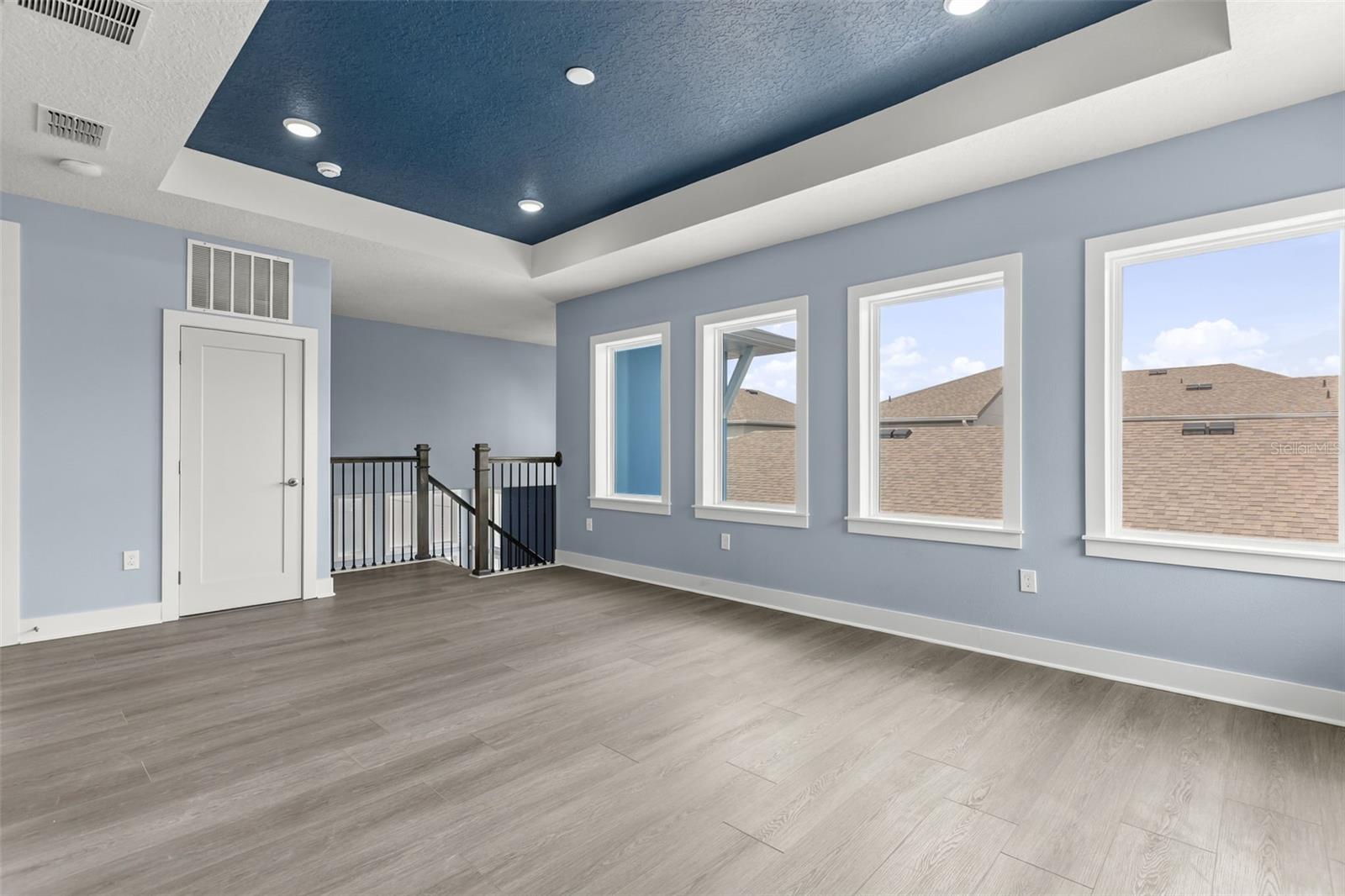 10061 Gobat Aly Property Photo 45