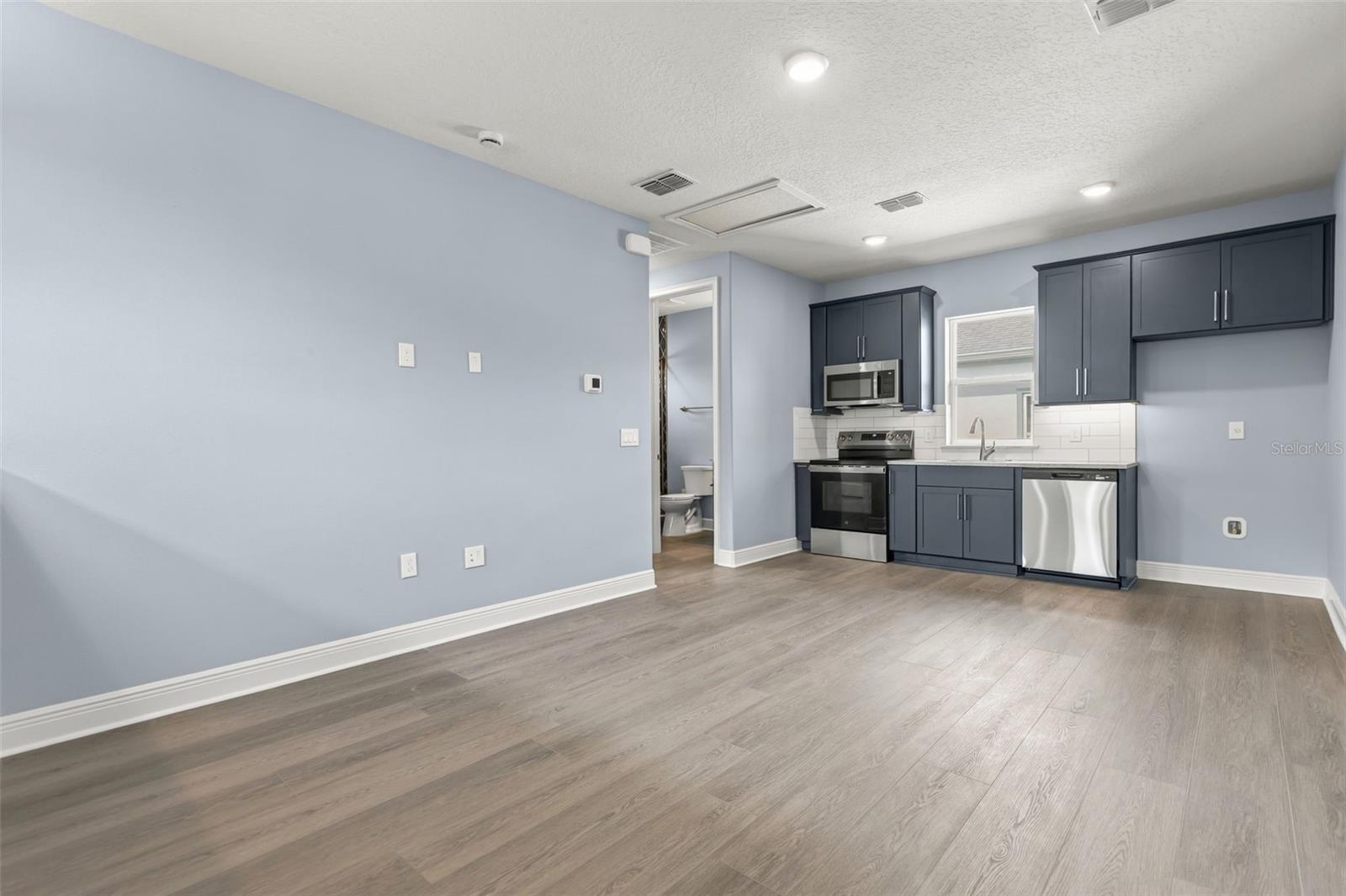 10061 Gobat Aly Property Photo 66