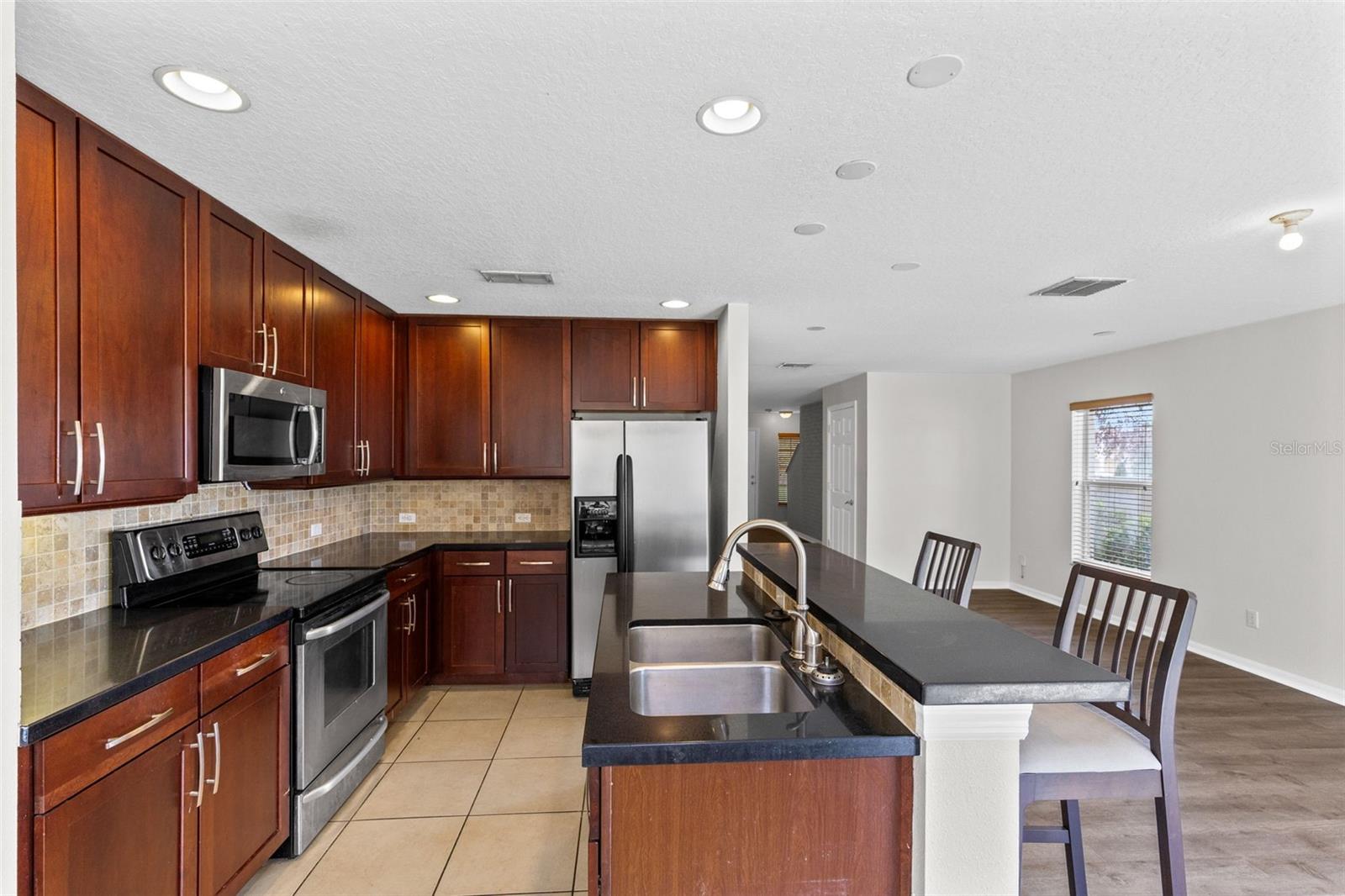 4231 Trident Pt Property Photo 4