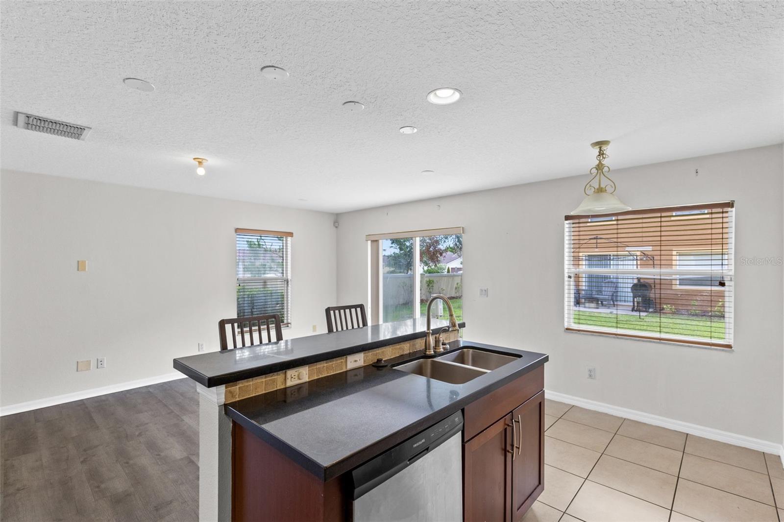 4231 Trident Pt Property Photo 8