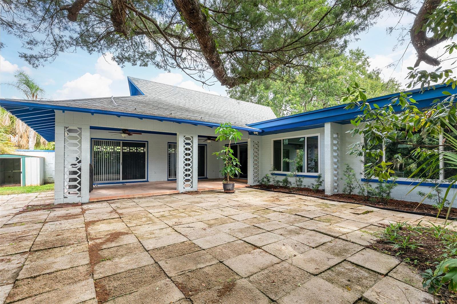 3220 Tradewinds Trl Property Photo 16