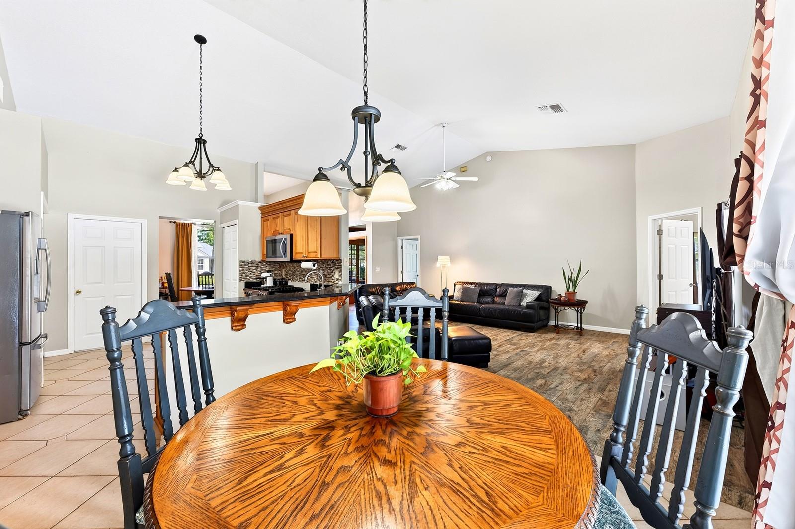 1648 Cypress Woods Cir Property Photo 17