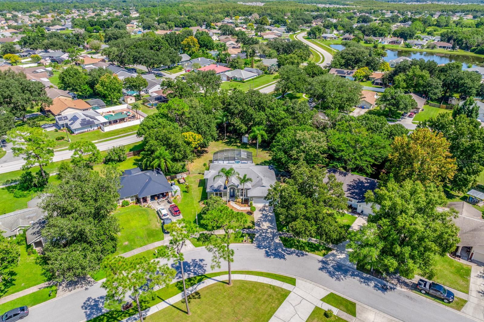 1648 Cypress Woods Cir Property Photo 40