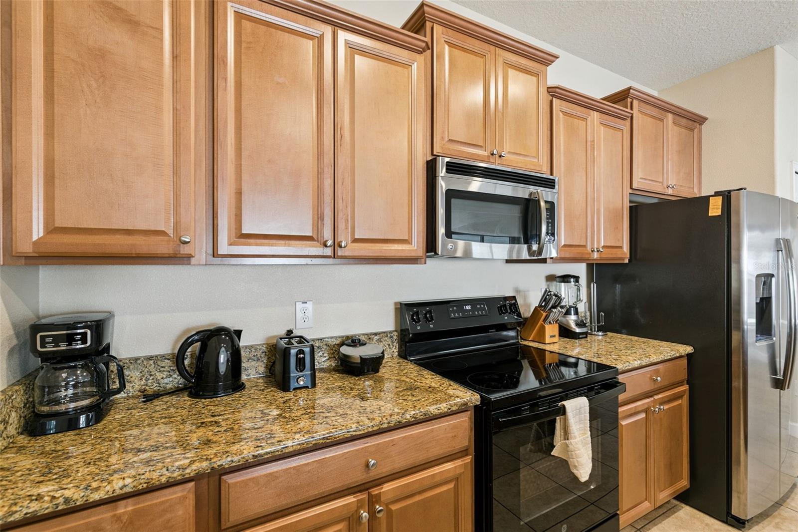 4839 Clock Tower Dr Property Photo 10