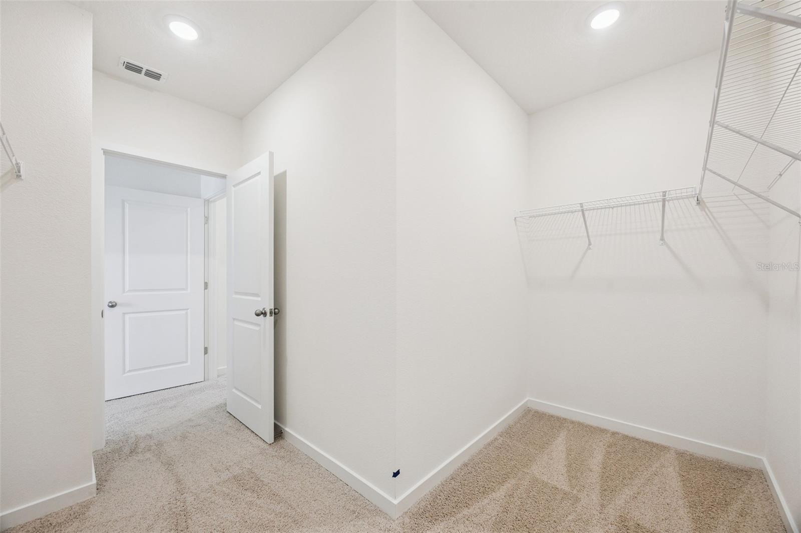5249 Marshelder St Property Photo 23