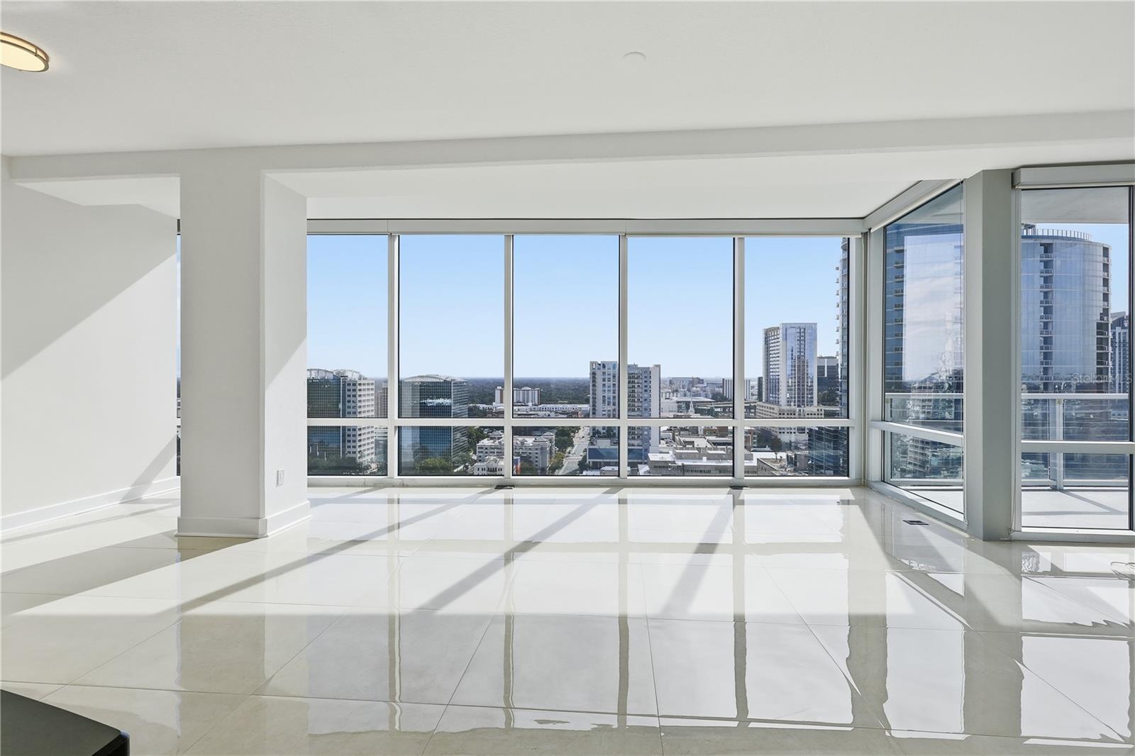 150 E Robinson St #20c Property Photo 10