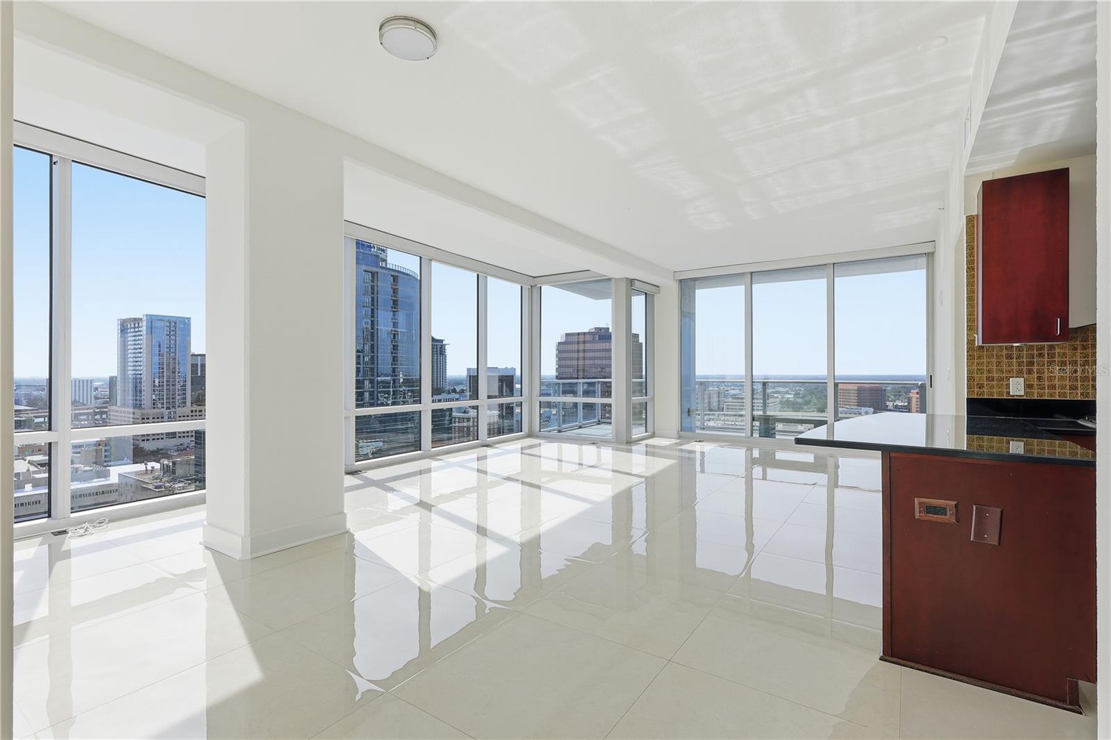 150 E Robinson St #20c Property Photo 17