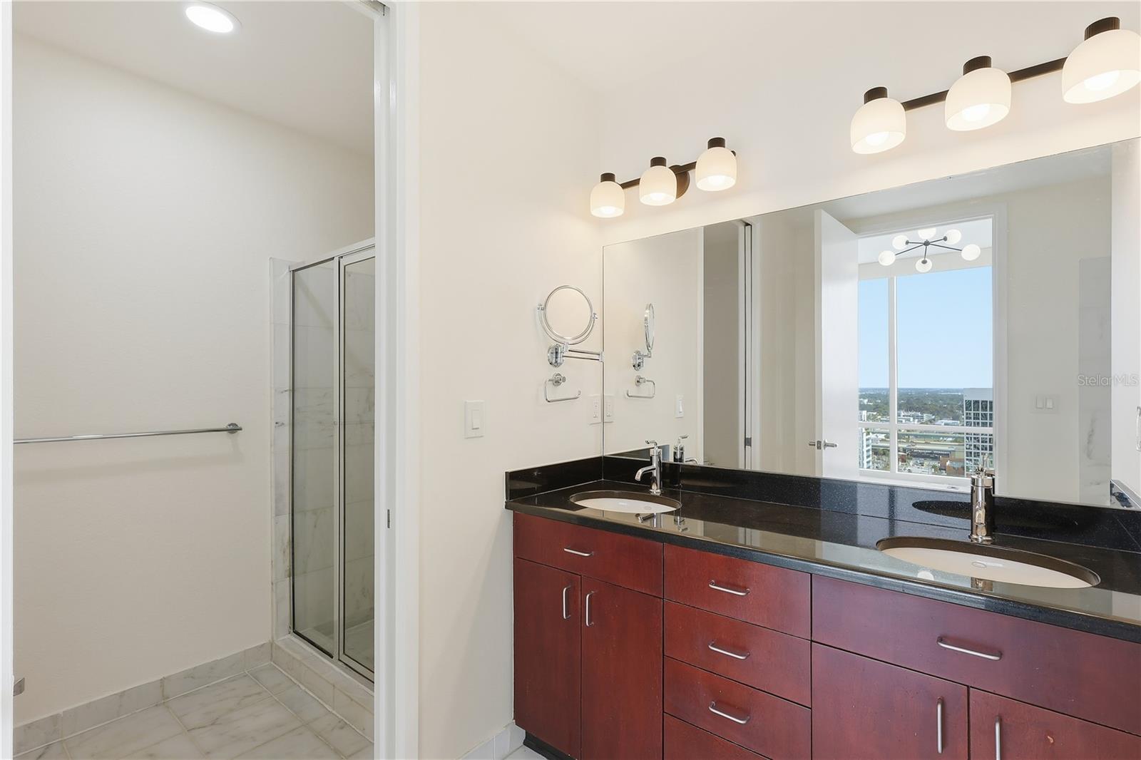 150 E Robinson St #20c Property Photo 32