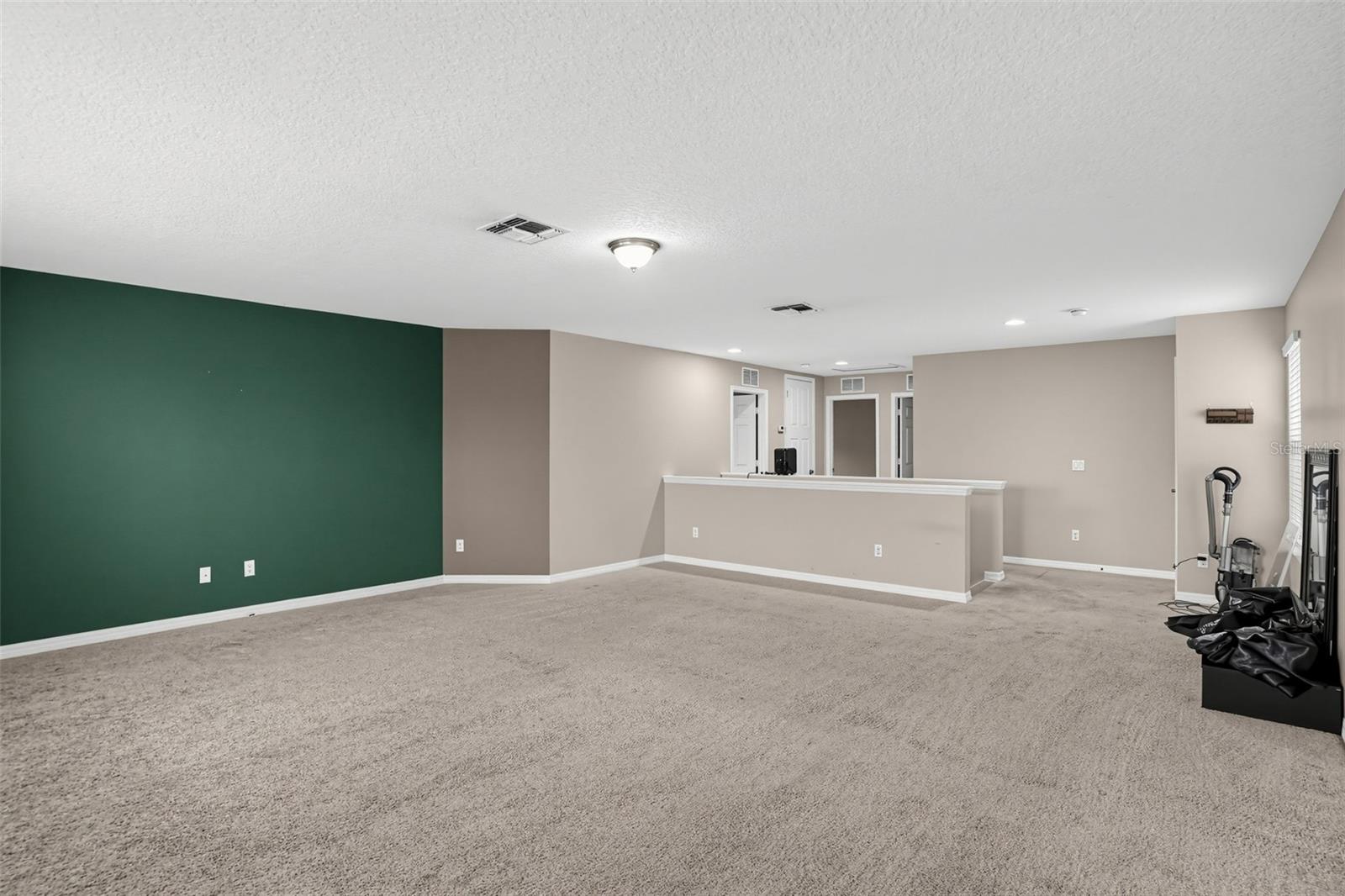 2612 Waterline St Property Photo 17