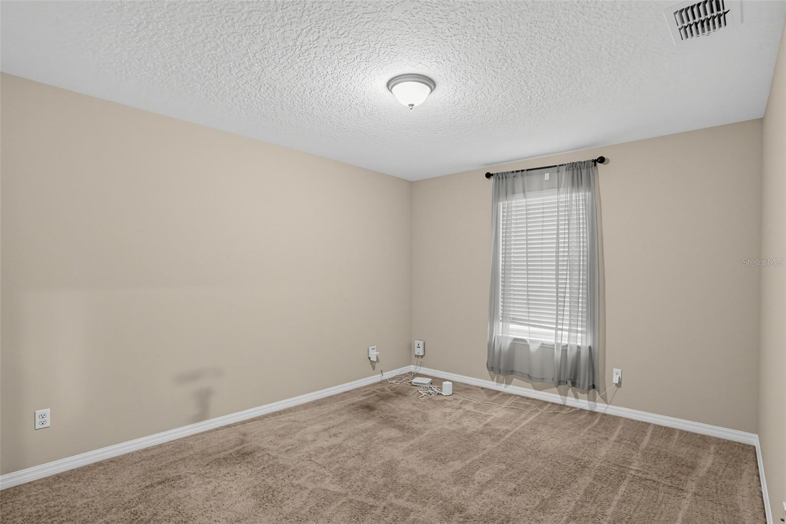 2612 Waterline St Property Photo 20