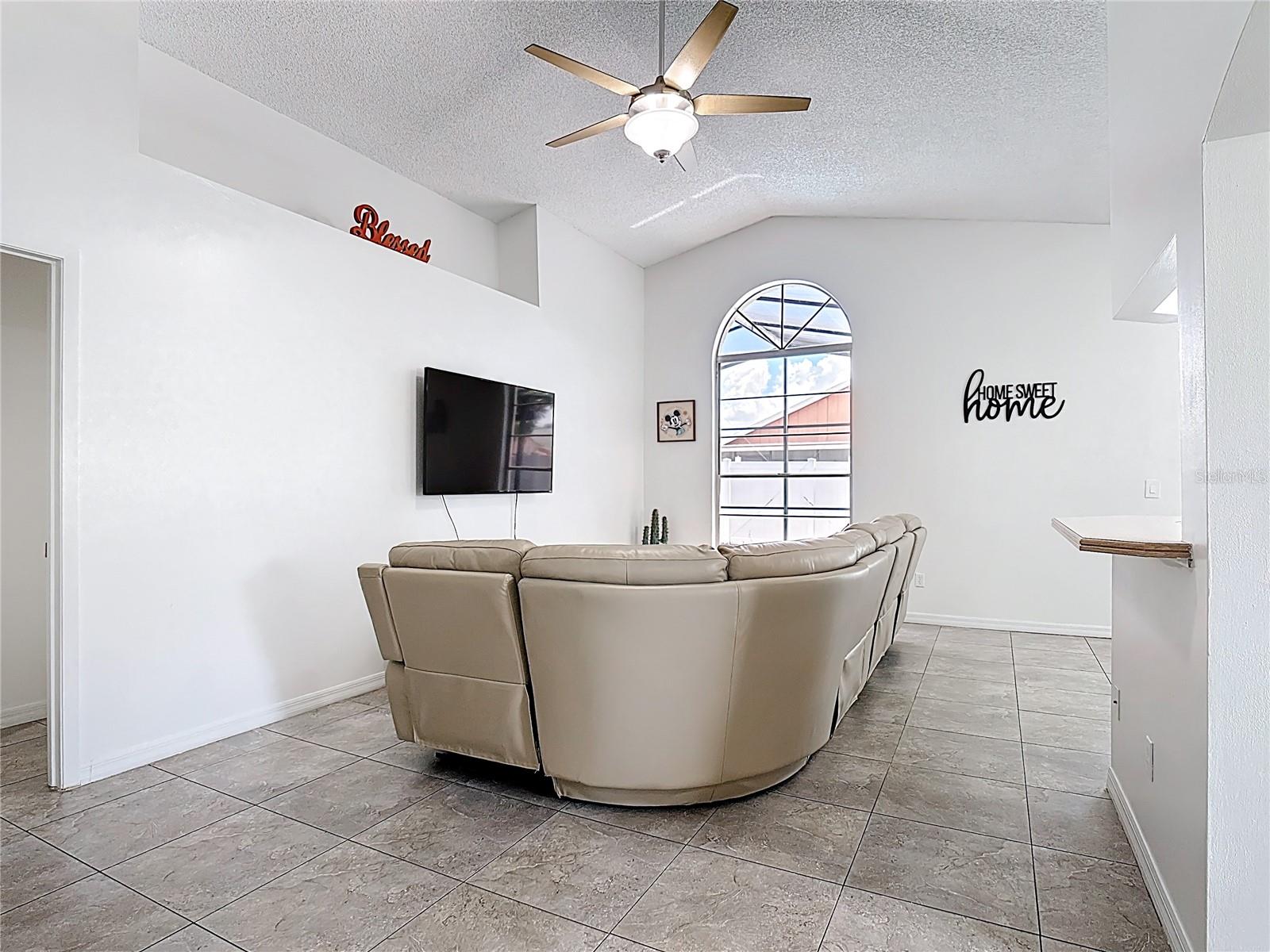 3221 White Dove Ln Property Photo 6