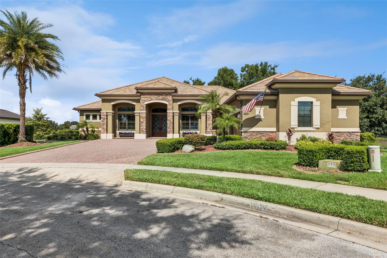 25444 Hawks Run Ln Property Photo 1