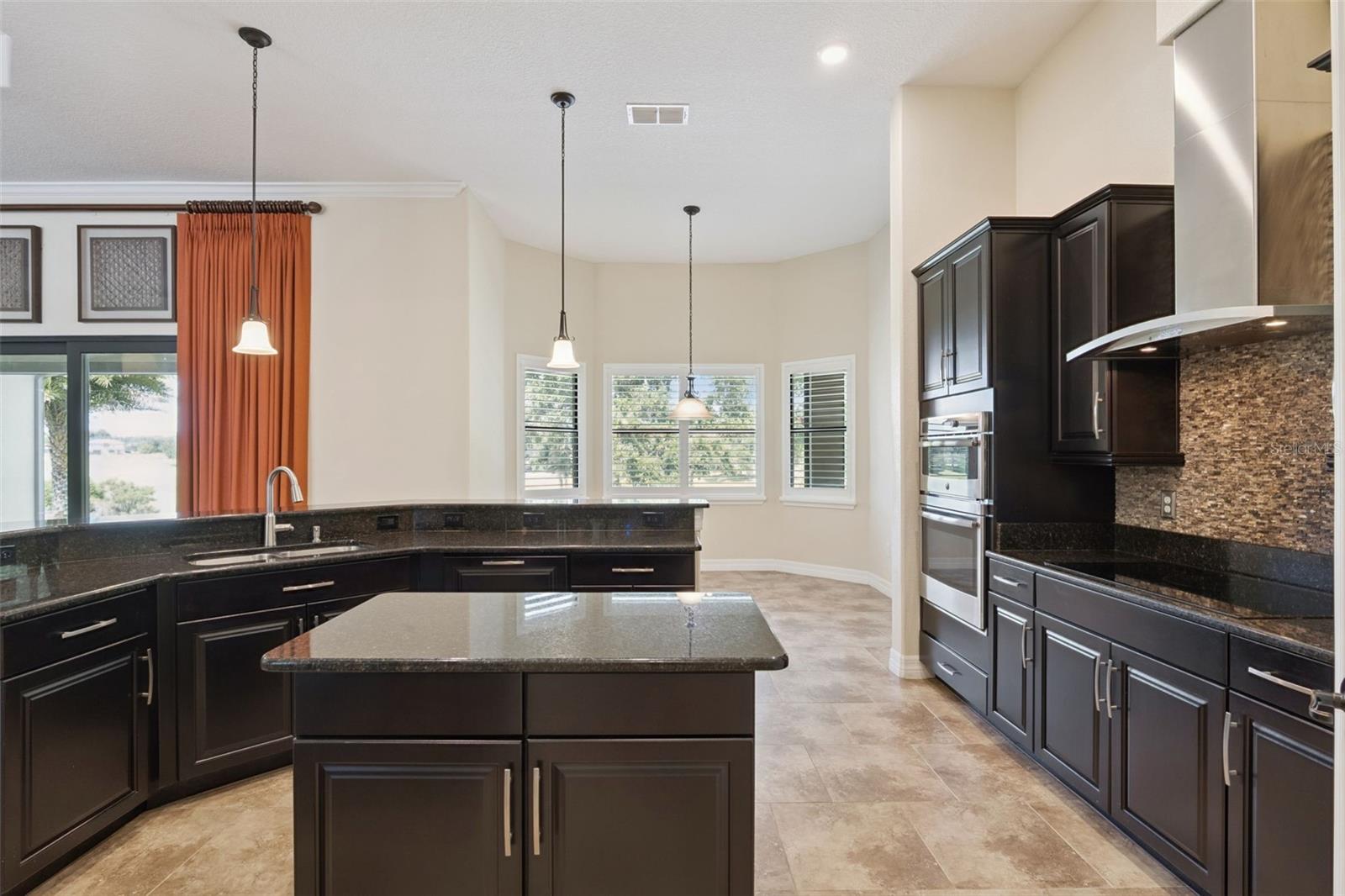 25444 Hawks Run Ln Property Photo 17