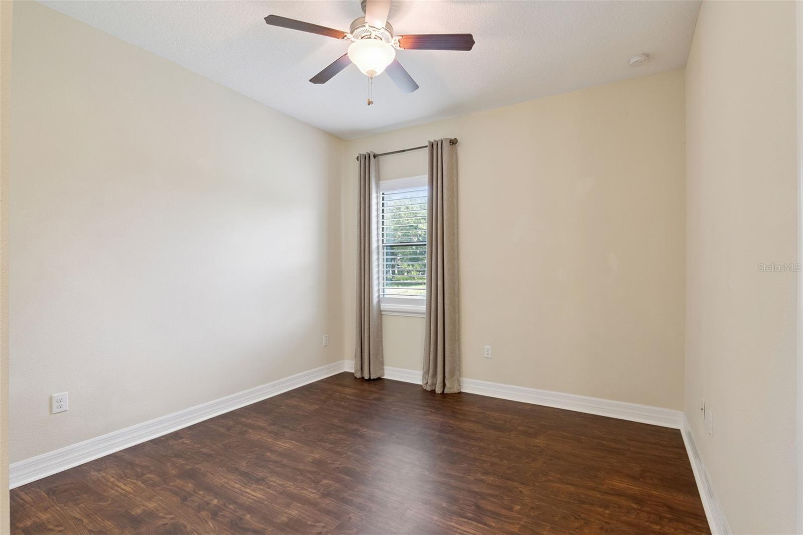 25444 Hawks Run Ln Property Photo 30