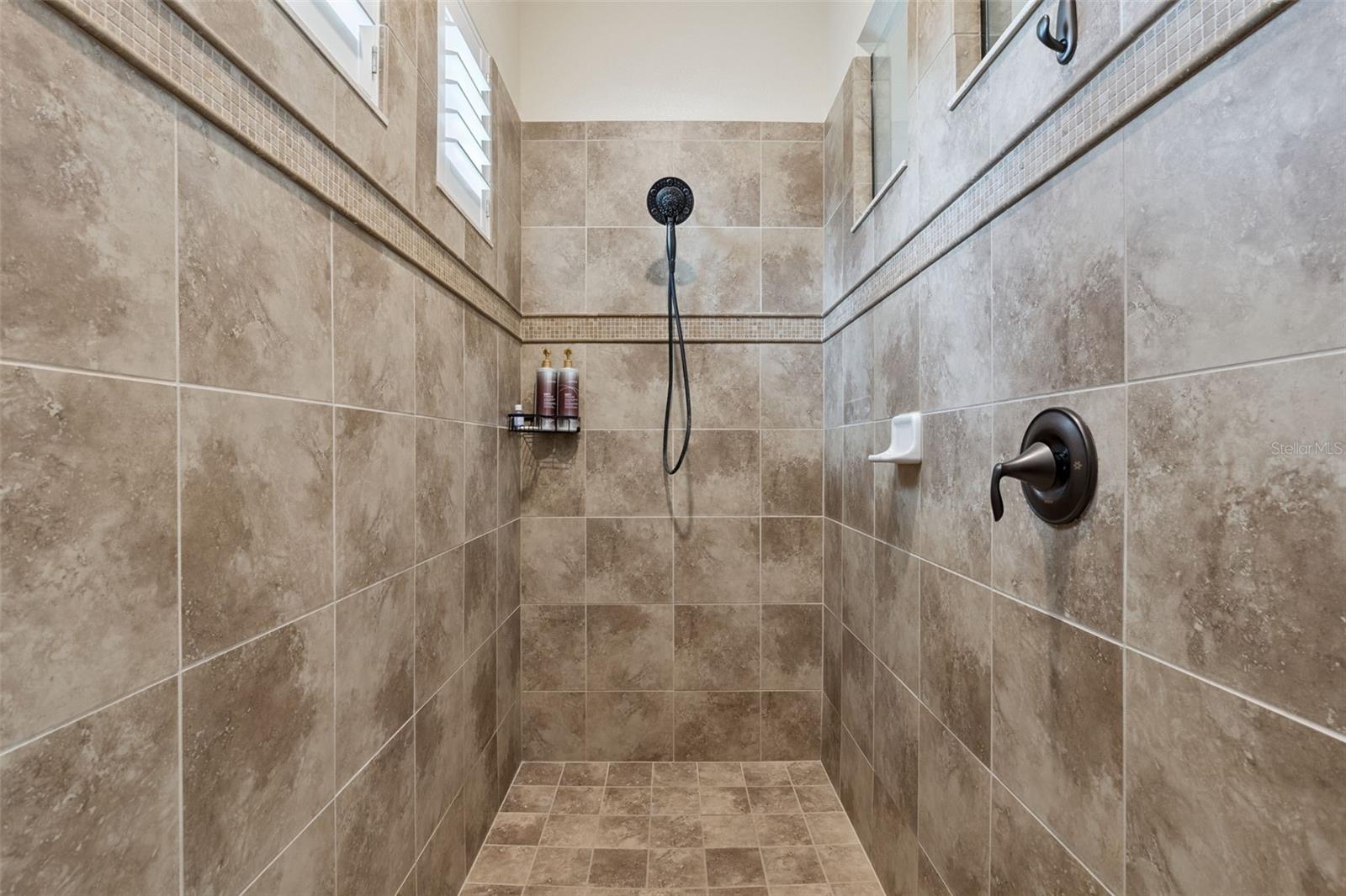 25444 Hawks Run Ln Property Photo 39