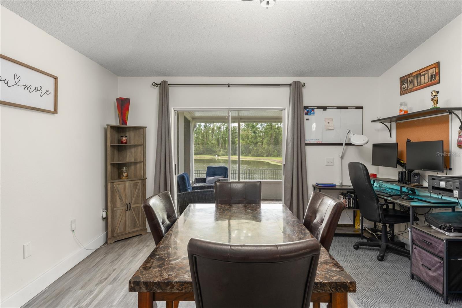 1827 Corner Meadow Cir Property Photo 9