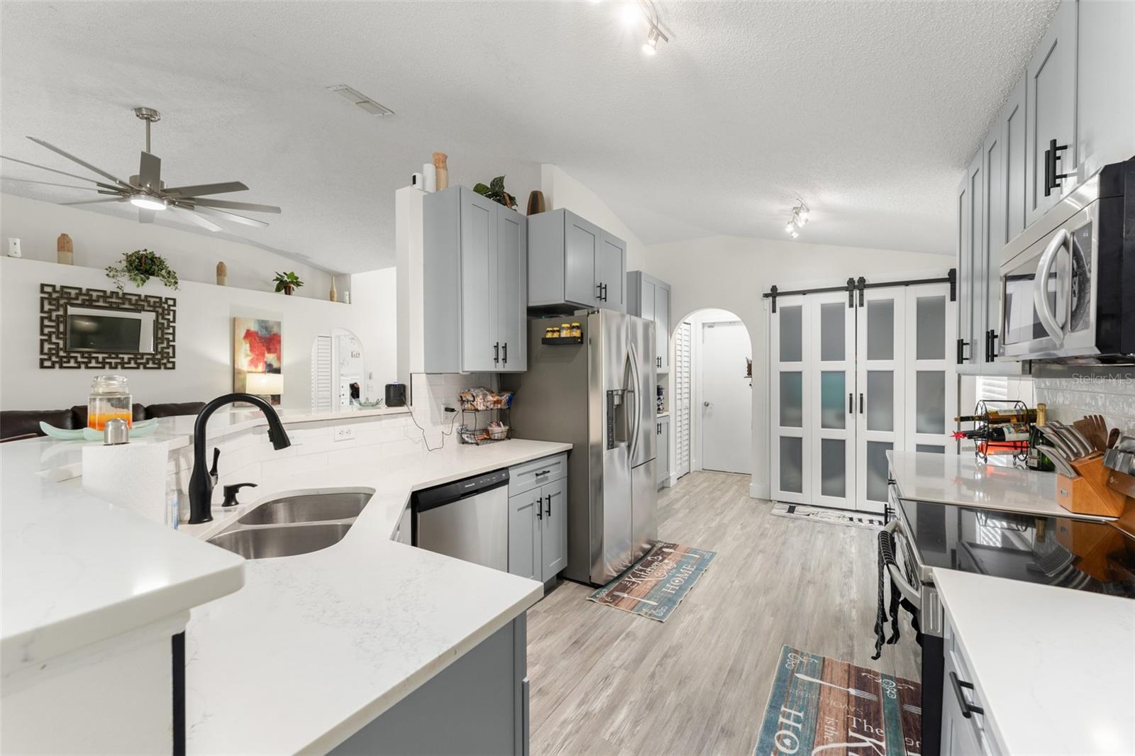 1827 Corner Meadow Cir Property Photo 11