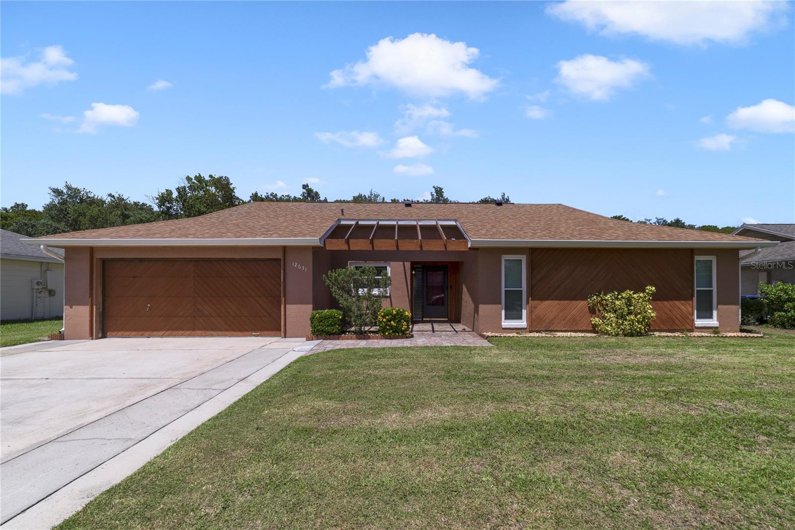 12631 Indiana Woods Ln Property Photo 1