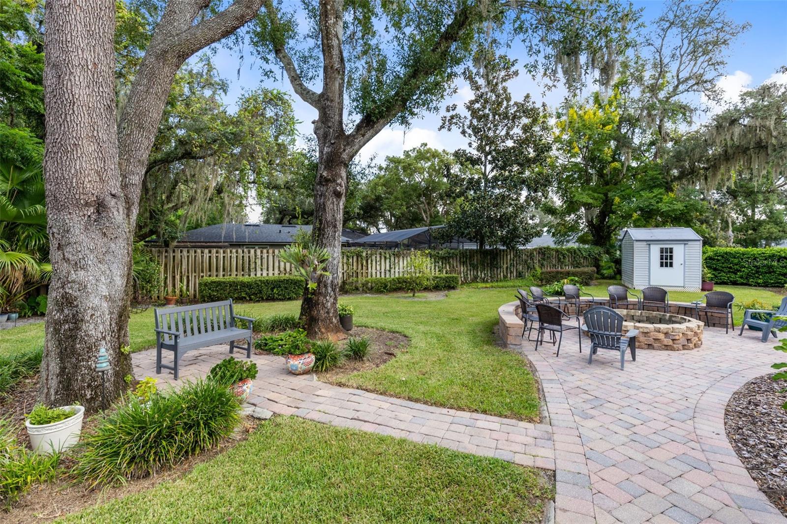 1310 Stanley St Property Photo 15