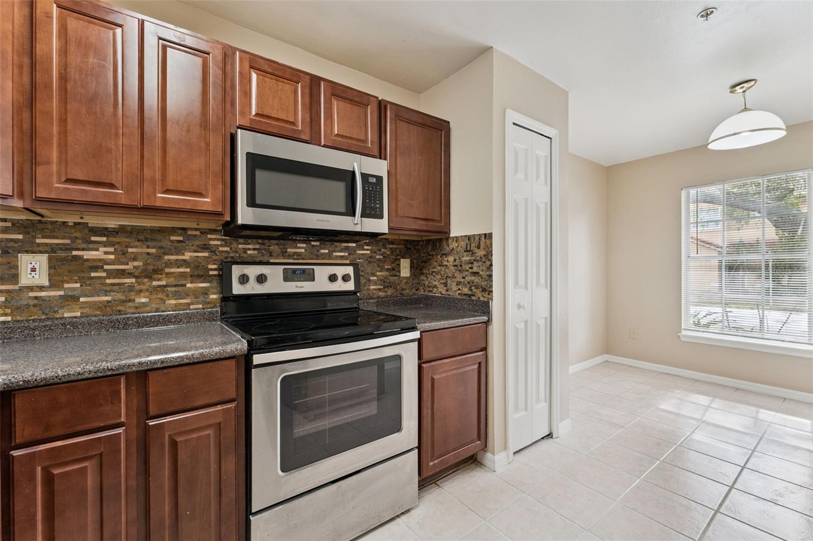 1192 N Fairway Dr #1192 Property Photo 6
