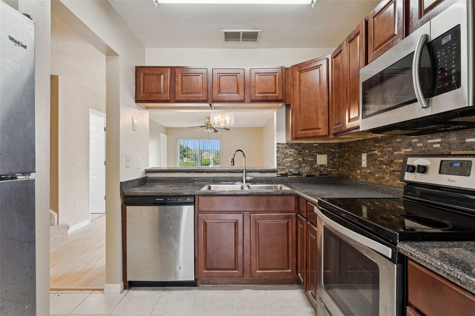 1192 N Fairway Dr #1192 Property Photo 7