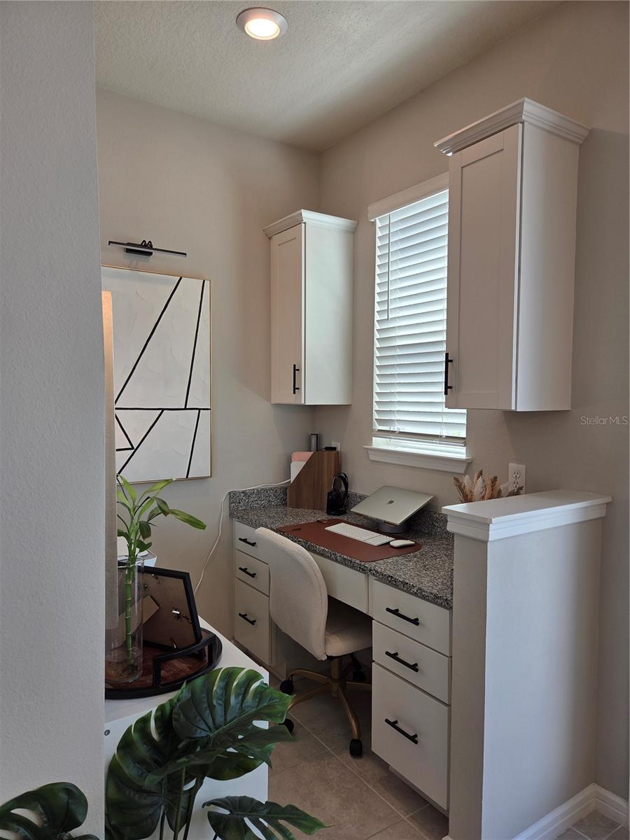 10474 Folly Beach Rd Property Photo 16
