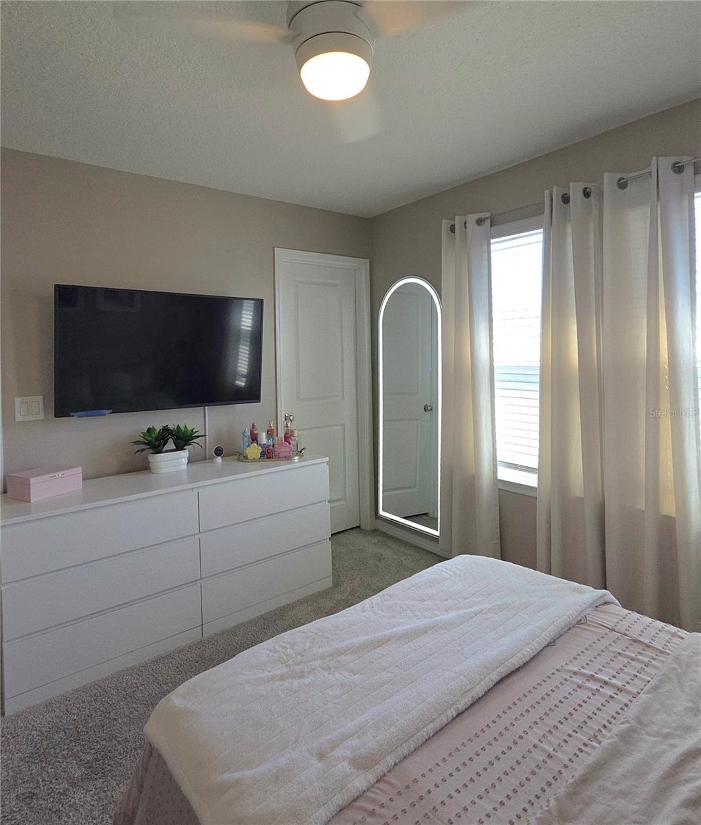 10474 Folly Beach Rd Property Photo 28