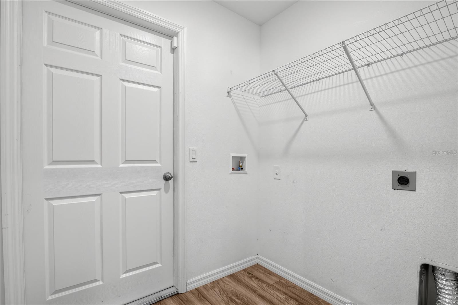 4334 E Maryland St Property Photo 27