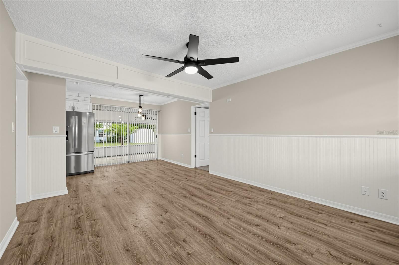 713 Egan Dr Property Photo 4