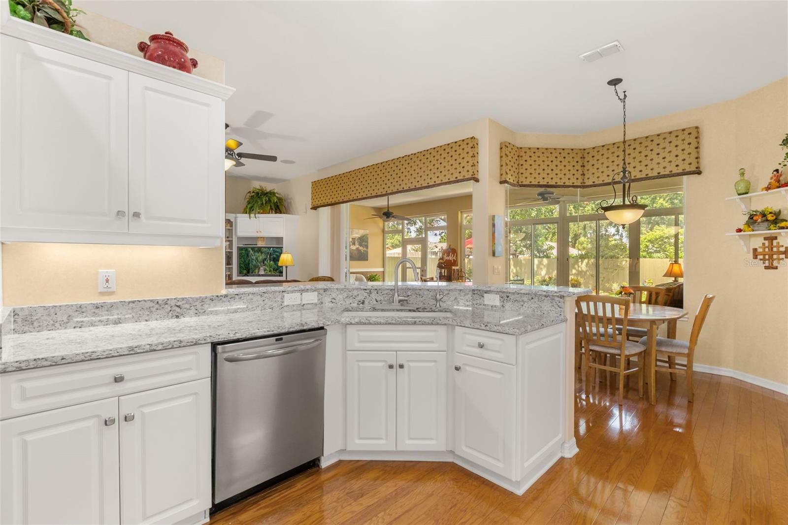 1249 Waterwitch Cove Cir Property Photo 17