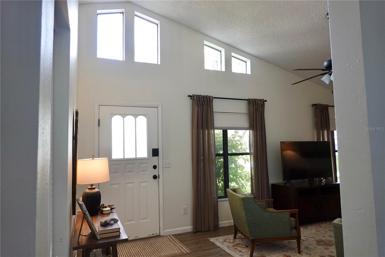 5195 W Kristina Loop Property Photo 3