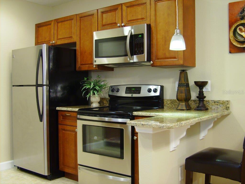 2500 Harrison Ave Property Photo 7