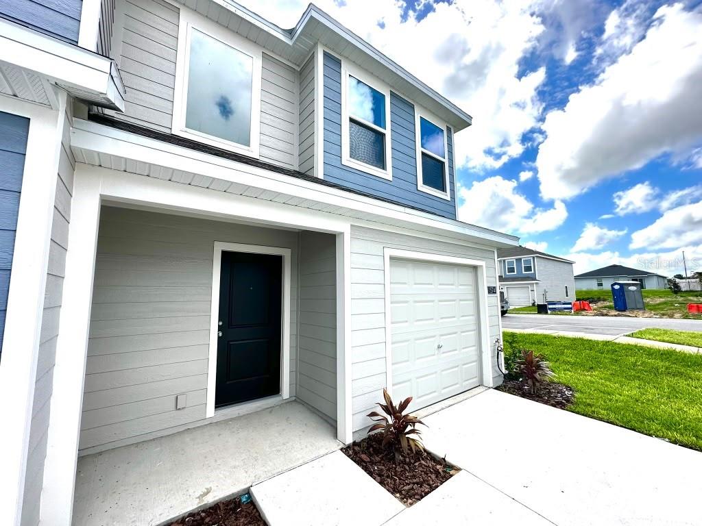 1574 Plank Pl Property Photo 3