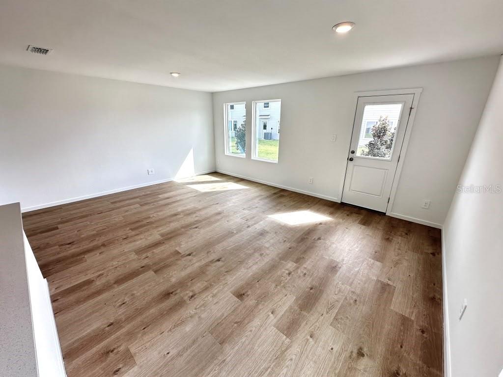 1574 Plank Pl Property Photo 12