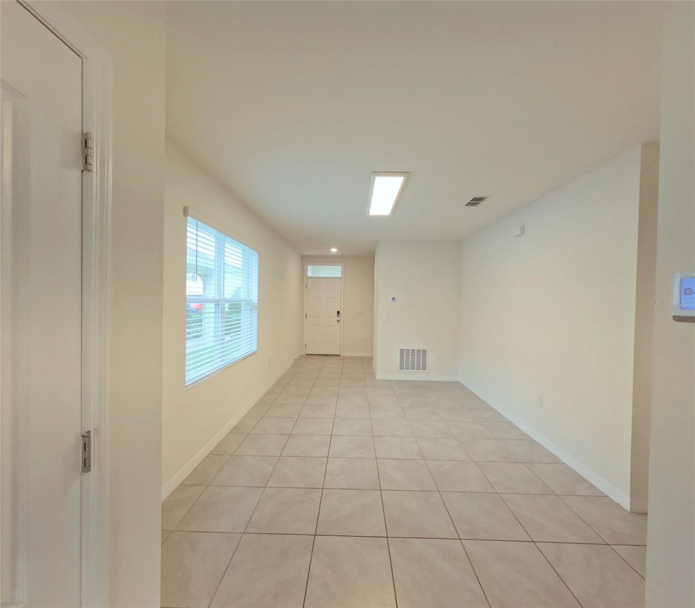 2222 Elmsford Pt Property Photo 5