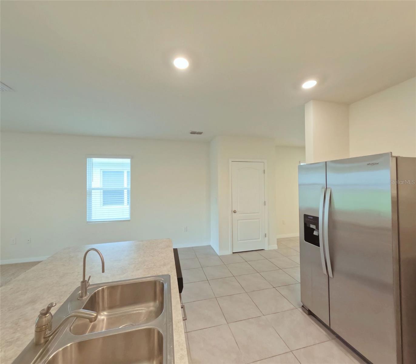2222 Elmsford Pt Property Photo 7