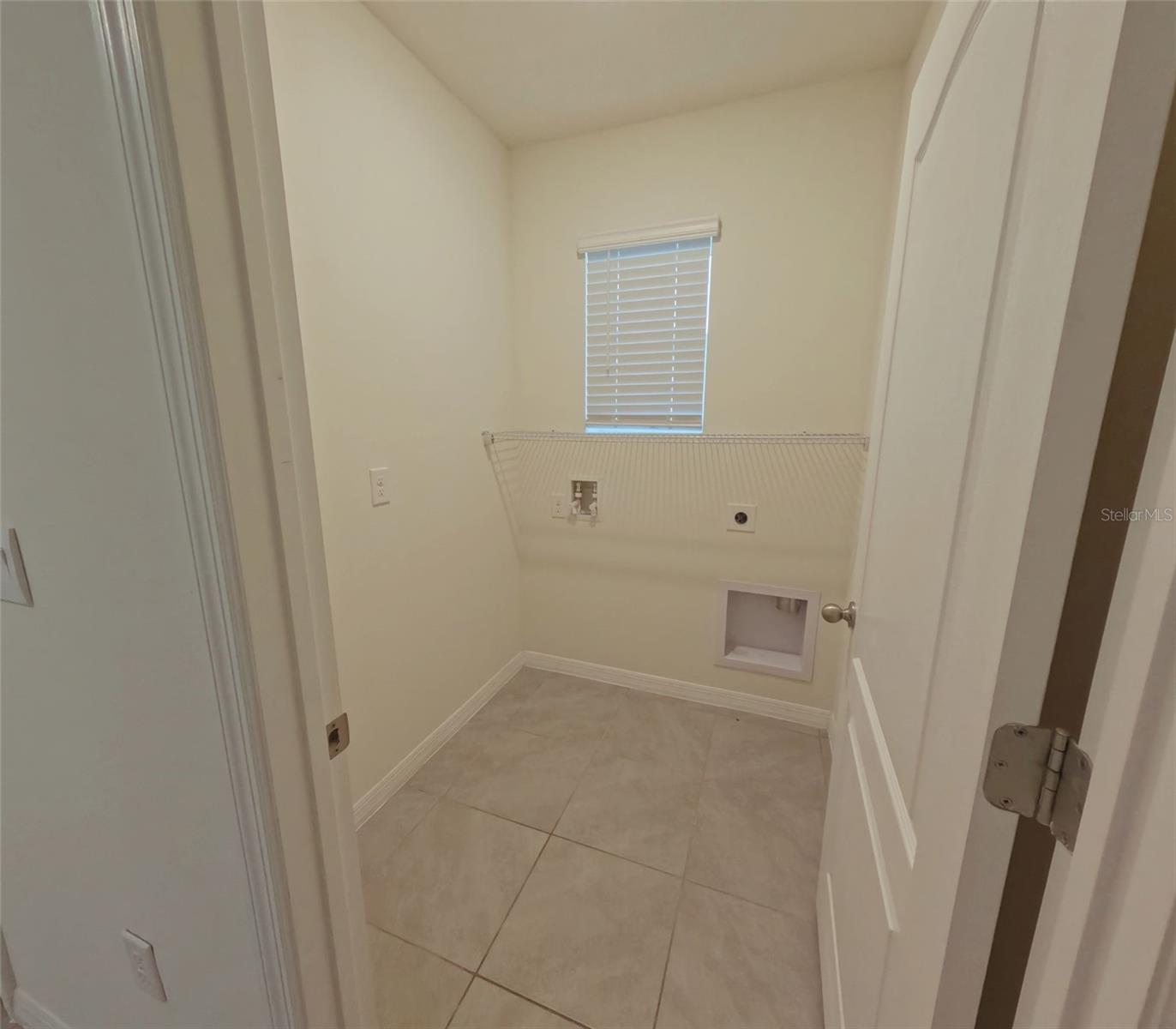 2222 Elmsford Pt Property Photo 16