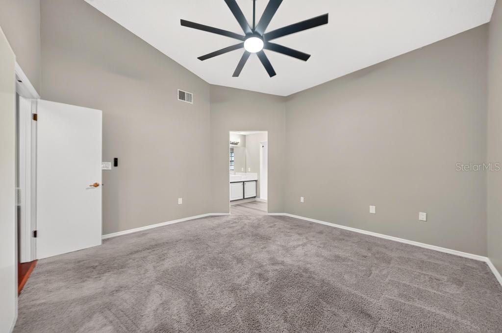 1052 Piedmont Oaks Dr Property Photo 37