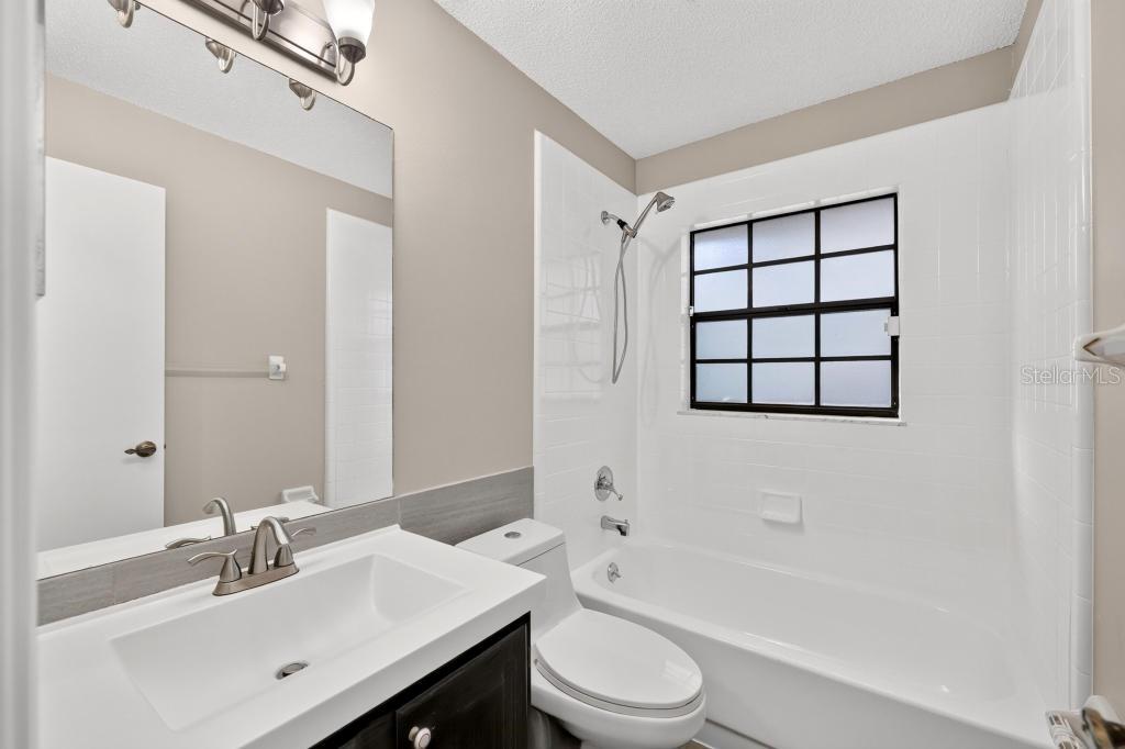 1052 Piedmont Oaks Dr Property Photo 61