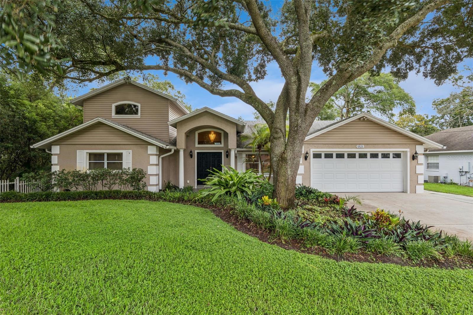 1521 Frances Dr Property Photo 1